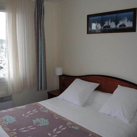 Hotel Le Goelo - Port De Paimpol Bagian luar foto