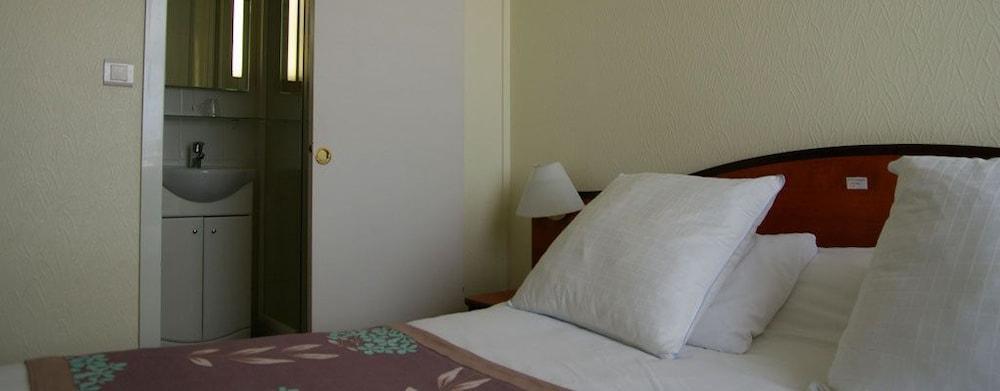 Hotel Le Goelo - Port De Paimpol Bagian luar foto
