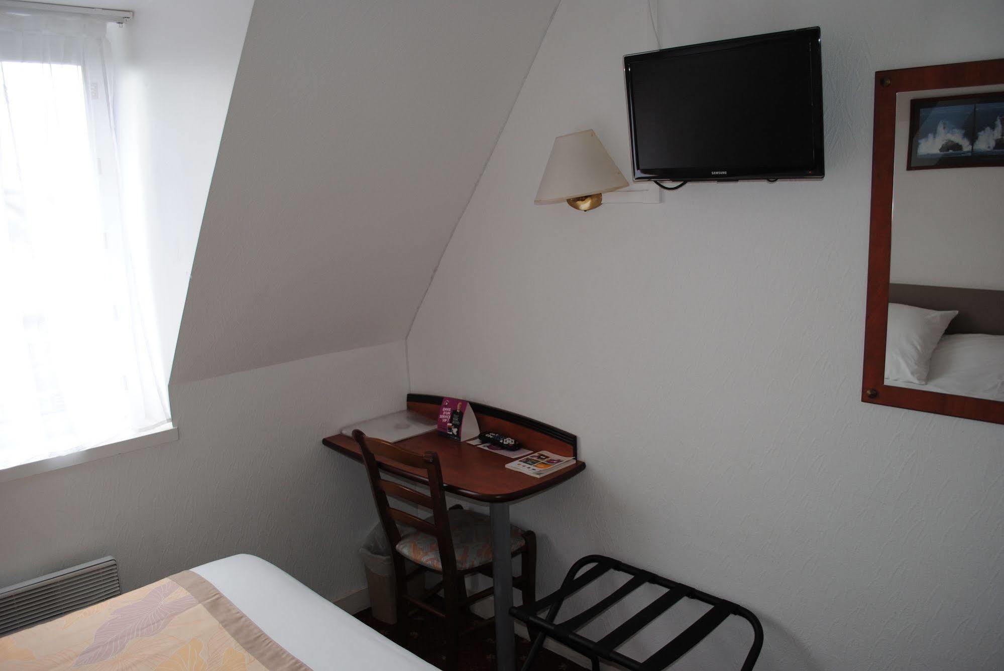 Hotel Le Goelo - Port De Paimpol Bagian luar foto